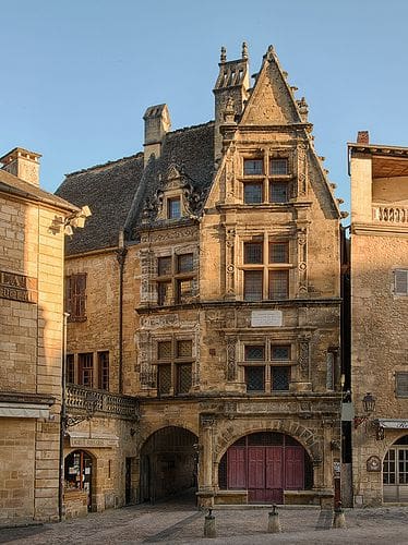 Maison de la Boétie in Sarlat, a historic Renaissance building once home to philosopher Étienne de la Boétie, known for his work on liberty and freedom.